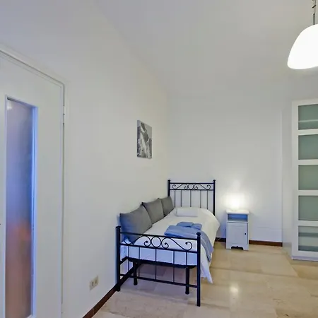 Apartment Casa Vacanze Chiesarossa