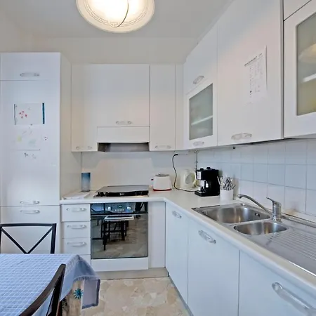 Casa Vacanze Chiesarossa *